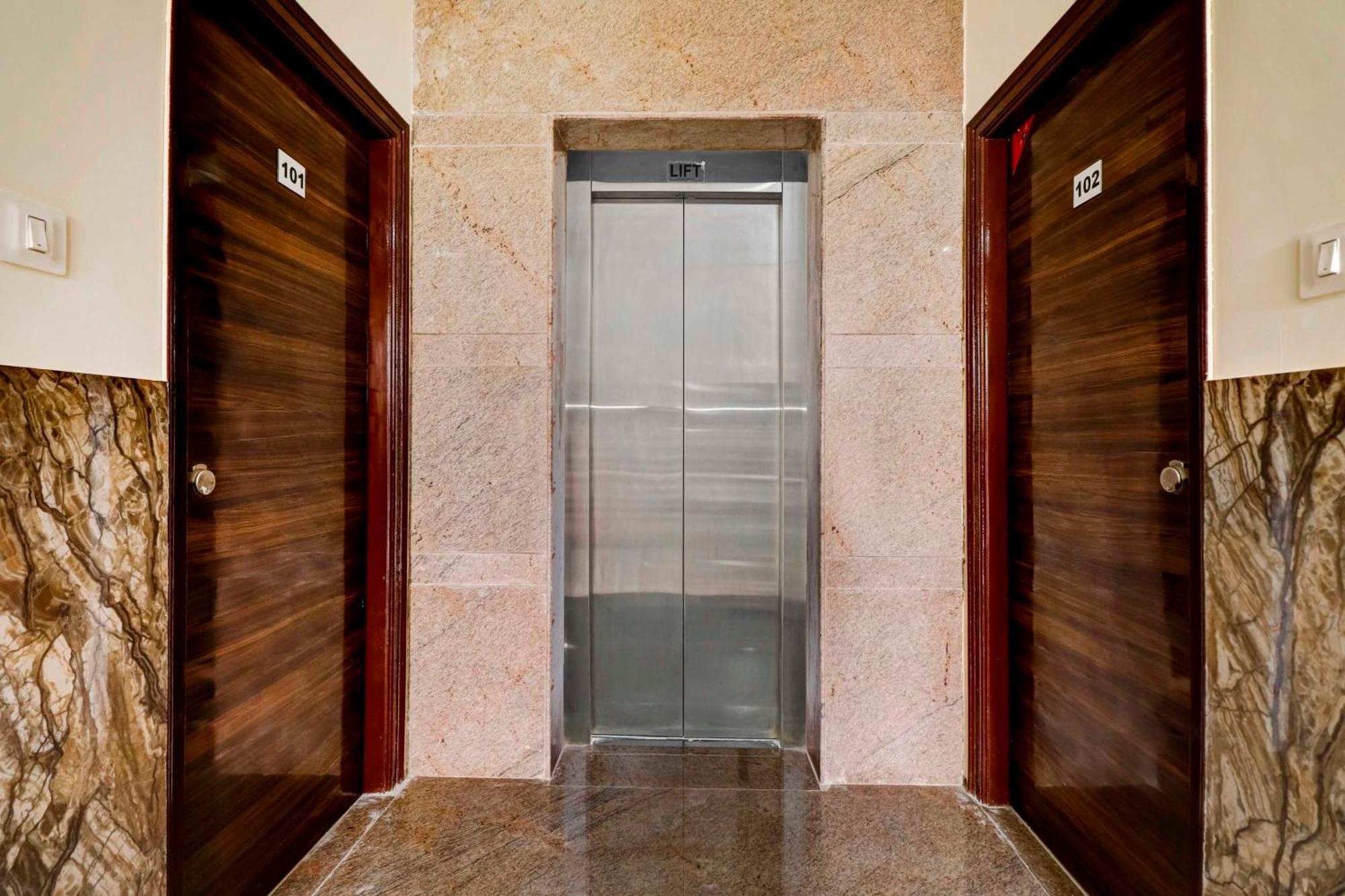 Collection O Olive Hotel Bangalore Ngoại thất bức ảnh